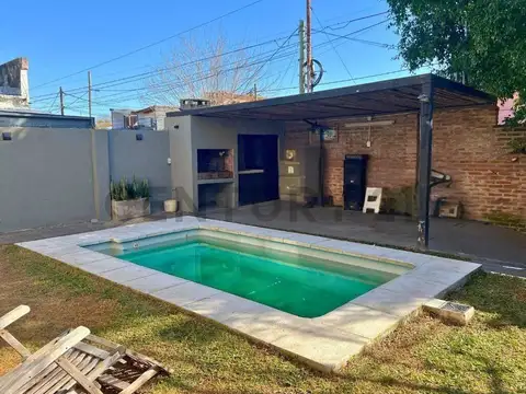 Venta de casa en Tigre, Rincon de Milberg de 4 AMBIENTES con PILETA, APTO CREDITO