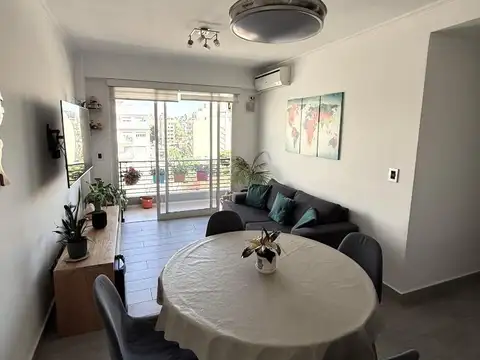 3 AMB CON COCHERA BALCON AL CONTRAFRENTE