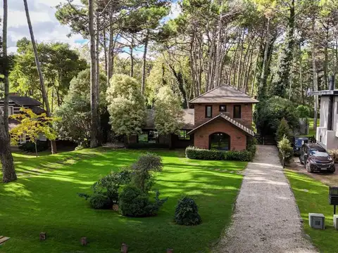Casa en Alquiler Temporal en Carilo, $ 100