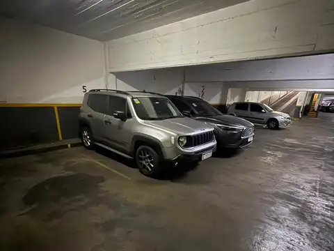 Local en Alquiler en Flores, USD 9.000