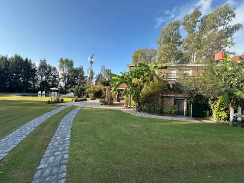 Avenida Agustín M. García 6400