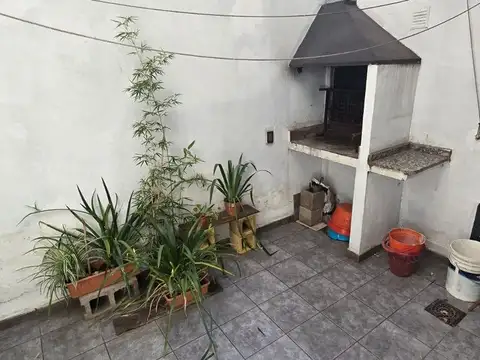 Depto Tipo Casa en Venta en Almagro, USD 119.000