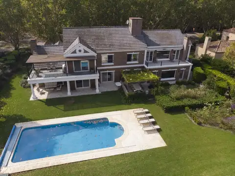 Casa en Venta 27 años