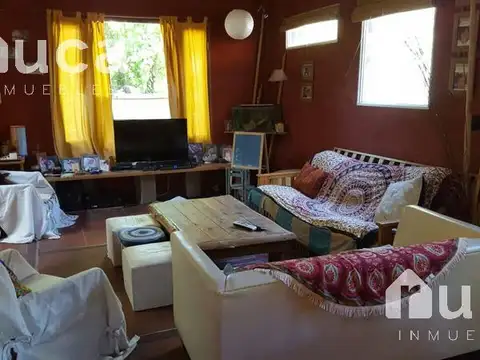 Casa 5 ambientes con 1 baño