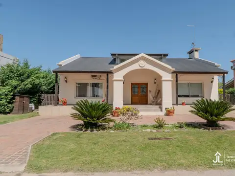 Cardales Village,  Campana