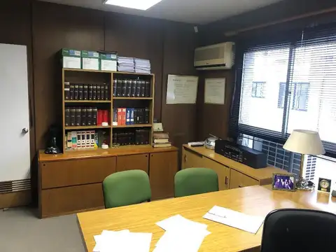 Oficina en Venta 40 años