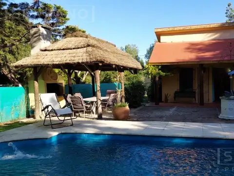 Casa en venta con 3 dormitorios y pileta. Barrio Parque Sakura. Exaltacion de la Cruz