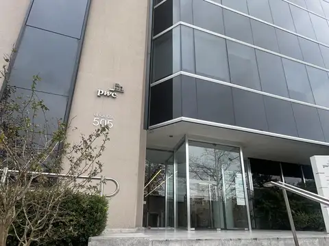 Oficina en Alquiler en Olivos, USD 11.200