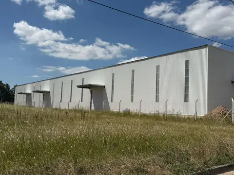 Depósito en  Campana