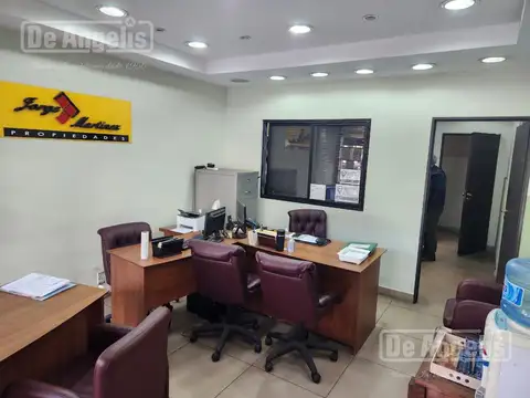 Local en Venta 30 años