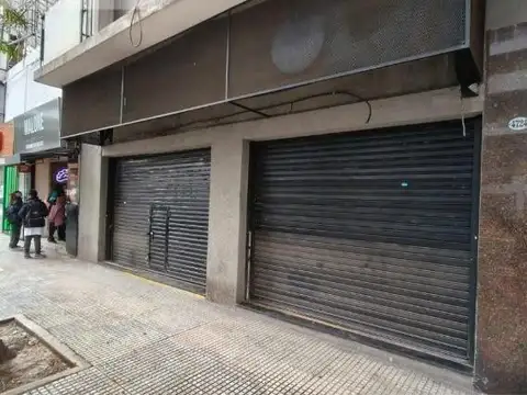 Av. Corrientes al 4720