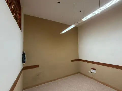 Depto Tipo Casa en Venta 80 años