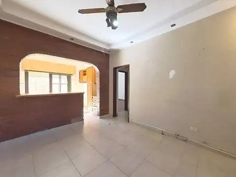 Depto Tipo Casa en Venta en Munro, USD 110.000