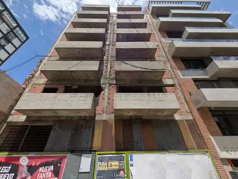 Edificio a terminar en Rioja entre Maipu y San Martin