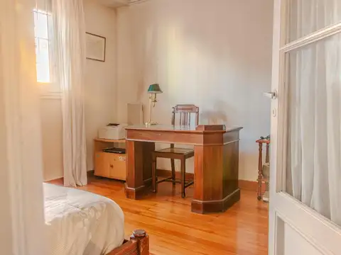 Depto Tipo Casa en Venta 50 años