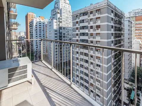 VENTA SEMIPISO BELGRANO 4 AMB DEPENDENCIA COCHERA