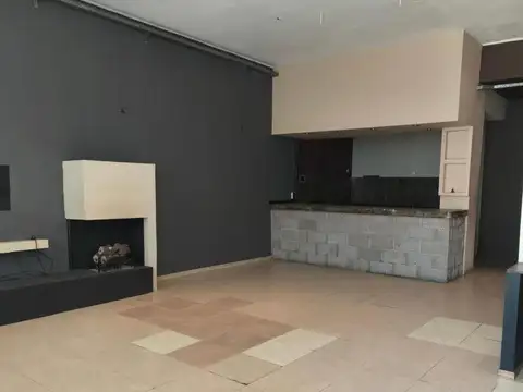 Local en Alquiler 1 año