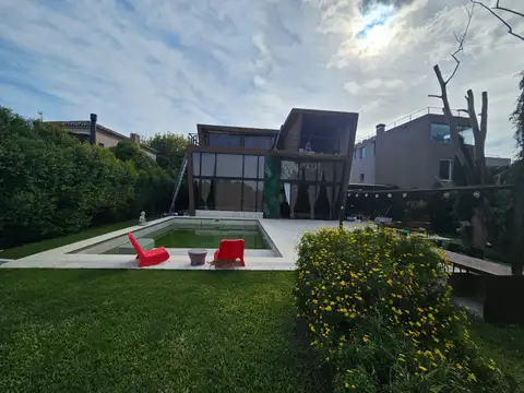 SAN ISIDRO LABRADOR  COUNTRY CLUB