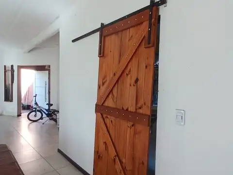 Casa en Venta en Villa Gobernador Udaondo, USD 135.000