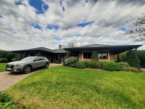 Calle Jose Ing. esq. Galvez 100