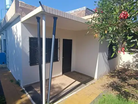 Casa | 2 Dormitorios | Granadero Baigorria | Barrio Los Robles
