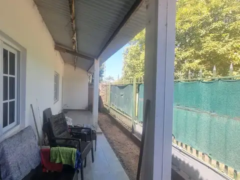 Casa 4 ambientes con 1 baño