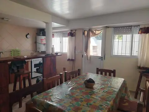 Depto Tipo Casa en Venta de 3 ambientes