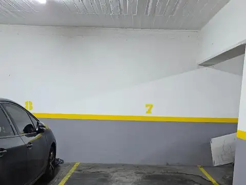 VENTA COCHERAS FIJAS CUBIERTAS VILLA DEL PARQUE CATEGORIA