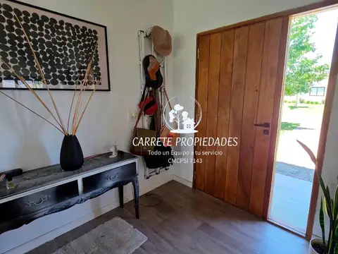 Casa en Alquiler en Pilar del Este - Santa Lucia, USD 1.300