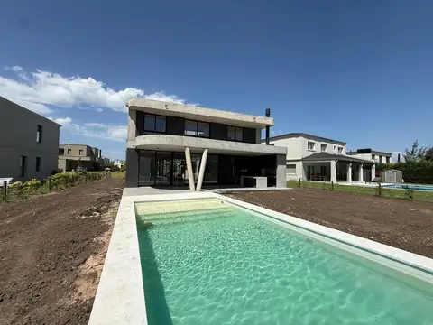 Casa en Venta en Pilara, USD 698.000