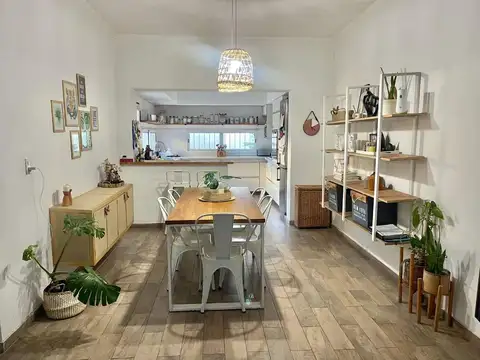 VENTA CASA 3 AMBIENTES HURLINGHAM