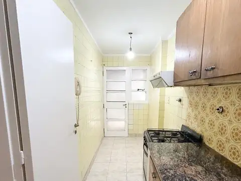 Departamento 3 ambientes luminoso con patio! Excel ubicación