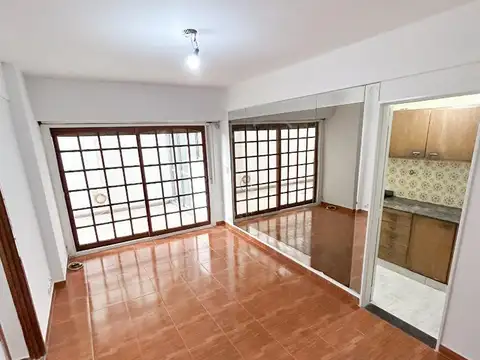 Departamento en Venta en Flores, USD 123.000