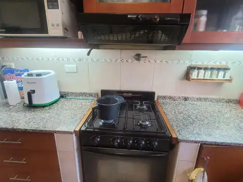 Depto Tipo Casa en Alquiler 40 años