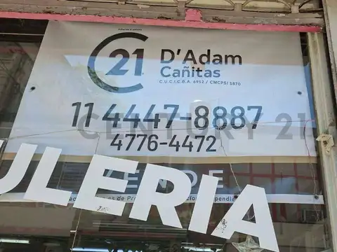 Tacuarí 400, Piso 0