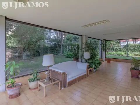 Departamento 4 ambientes con 3 baños