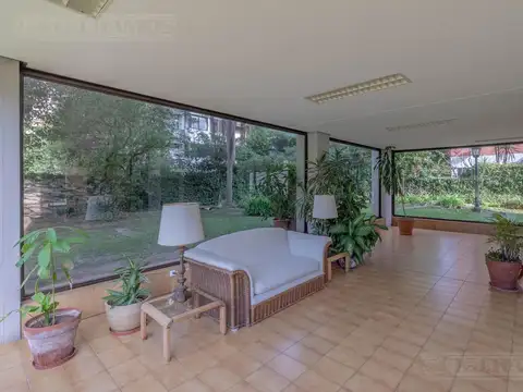 Departamento 4 ambientes con 3 baños