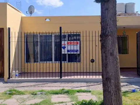 Se Vende Hermosa Casa Barrio San Eduardo