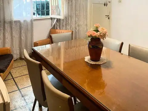 Depto Tipo Casa en Venta 56 años