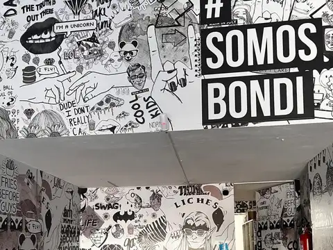 Local de 2,8m x 14m con entrepiso y baño en venta - Brown 574 - Quilmes centro