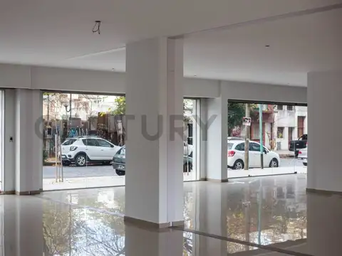 LOCAL COMERCIAL EN ALQUILER EN LA PLATA