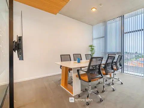 Alquiler Comercial - Piso completo de oficinas sobre Av. Constitución