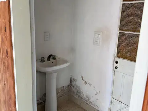 Local en Alquiler en Centro (Zarate), $ 200.000