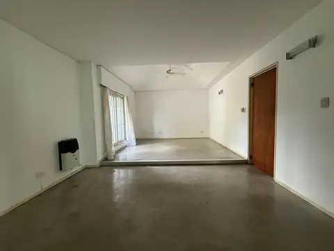 Casa en Cerro de las Rosas - Saturnino Navarro al 4200