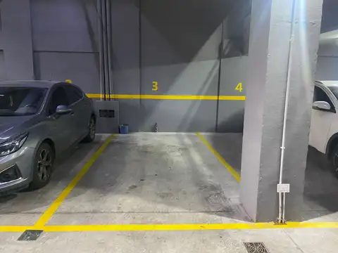 Cochera - Venta - Argentina, Capital Federal - COLOMBRES 370