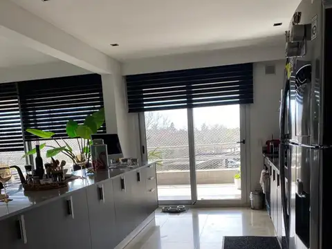 Departamento en Venta con 2 cocheras