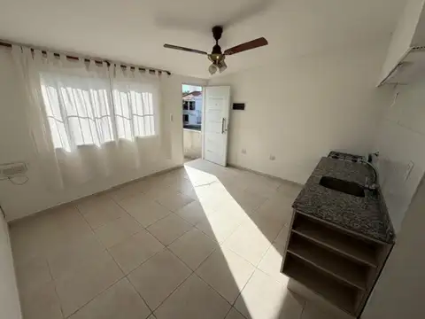 Claudio De Arredondo 4400