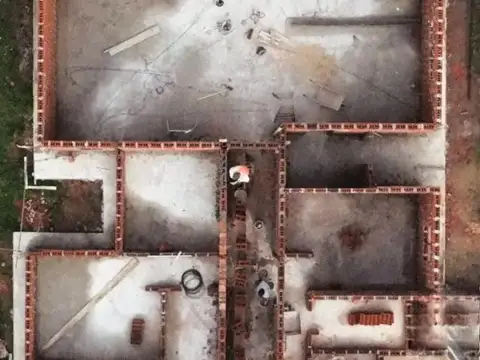 VENTA Casa Pilar Del Este Barrio Cerrado Santa Emilia -LOSA RADIANTE-Canchas Paddle-JUNIO 26