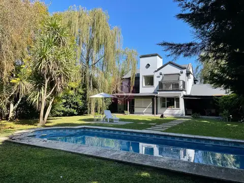 Casa en Venta de 4 dormitorios