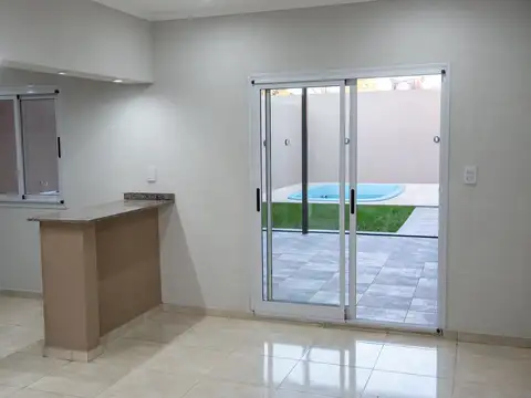 Casa en Venta en General Las Heras, USD 95.000